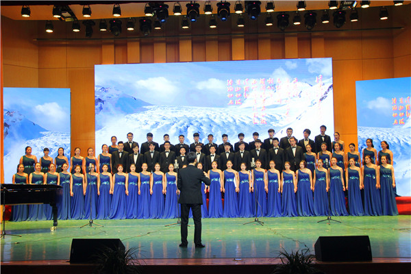 2016122911080391.jpg m88help举办2017年新年音乐晚会