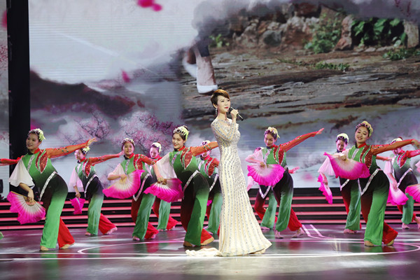 m88help参演第三届美丽乡村国际微电影艺术节表彰典礼受好评